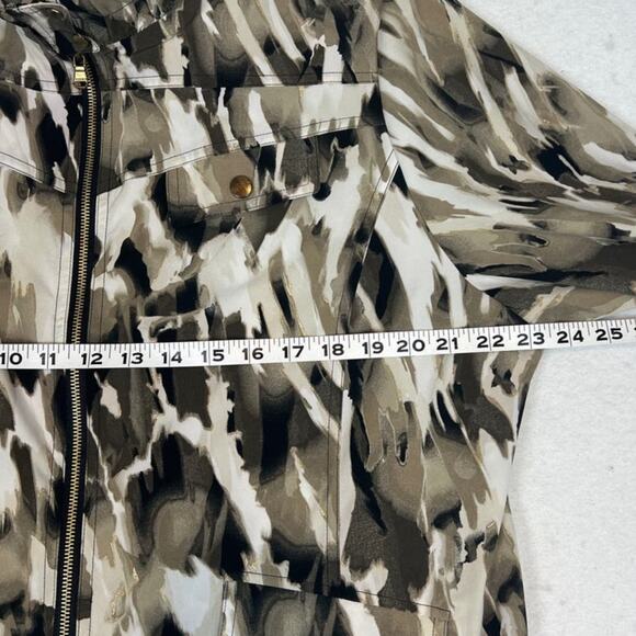 Chico’s Ruffle Collar Jacket Animal Print Lightweight Edgy Fun Size 3 (US XL) - Picture 4 of 9